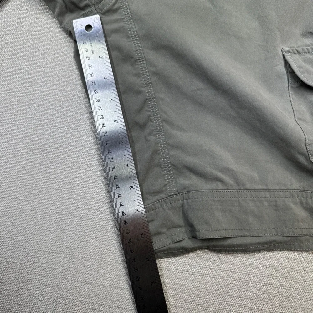 KUHL Women's Cargo Shorts Olive Green Hiking Outdoor Multi Pocket Size 33